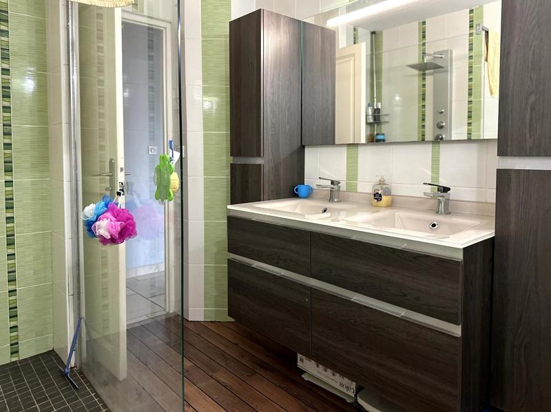 Maison - 185 m² - 6 pièces