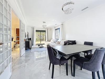 Maison - 153 m² - 6 pièces