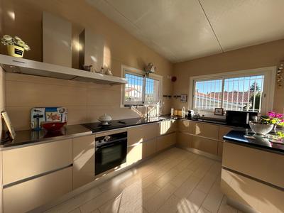 Maison - 135 m² - 4 pièces