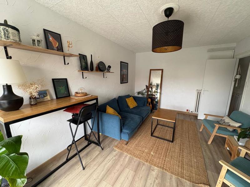 Appartement - 56 m² - 3 pièces