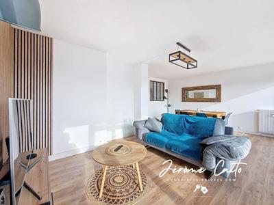 Appartement - 70 m² - 3 pièces