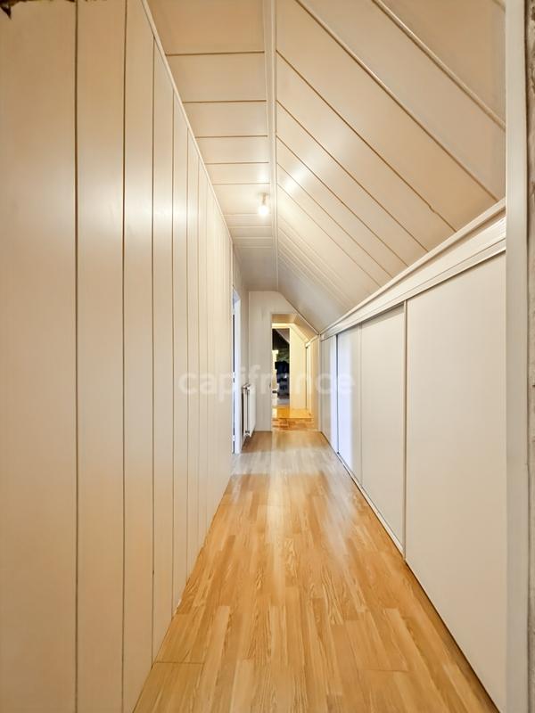 Maison de campagne - 252 m² - 8 pièces