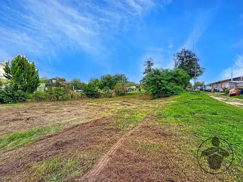 Terrain - 3 472 m²