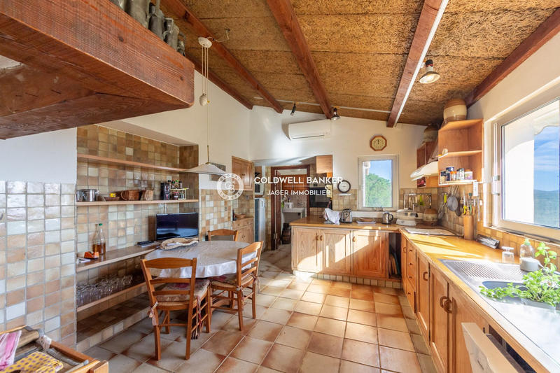 Villa - 450 m² - 14 pièces