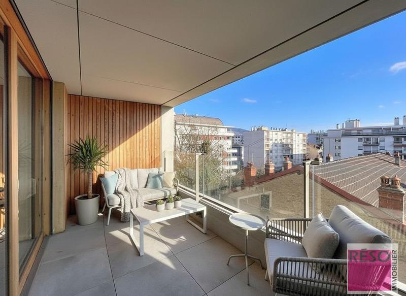 Appartement - 88 m² - 4 pièces