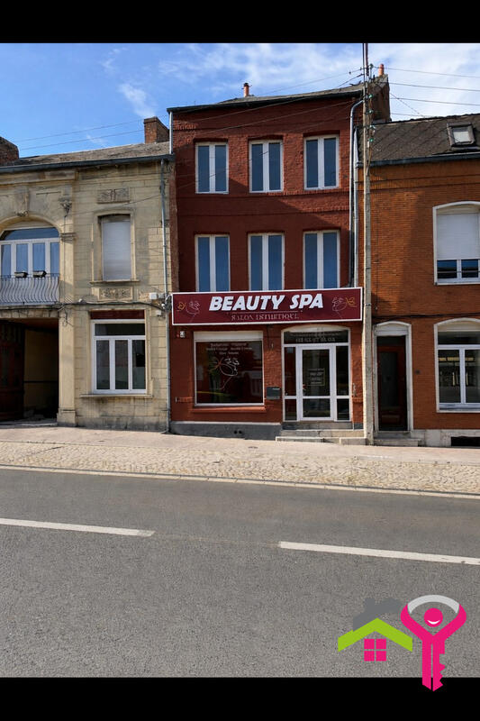 Local commercial - 110 m² - 5 pièces