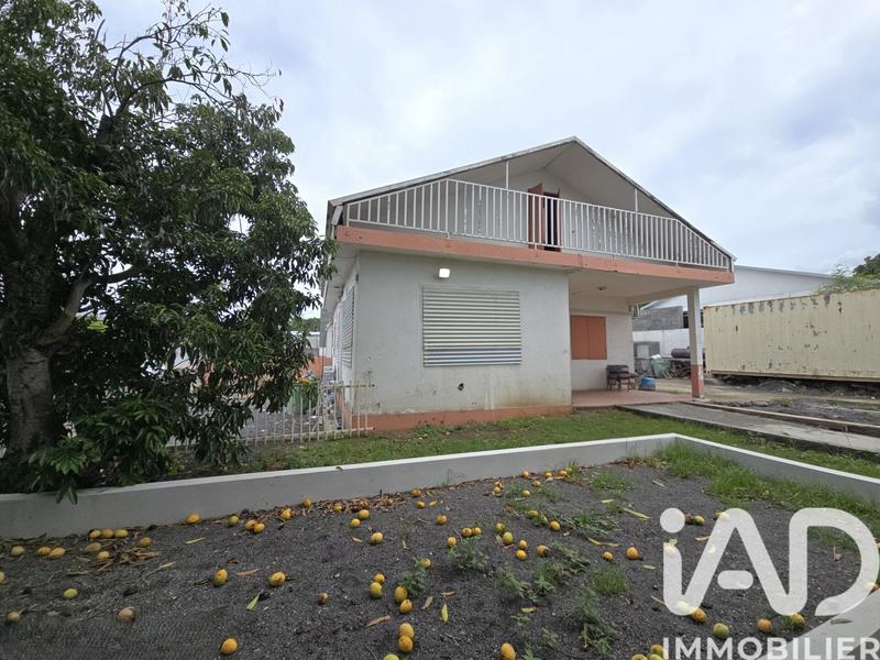 Maison - 87 m² - 6 pièces