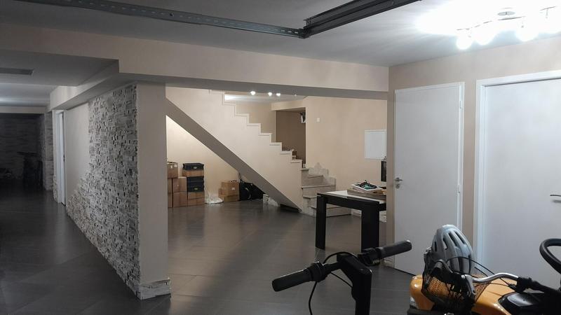 Maison - 210 m² - 7 pièces