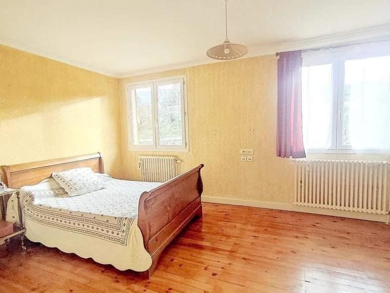 Villa - 95 m² - 5 pièces