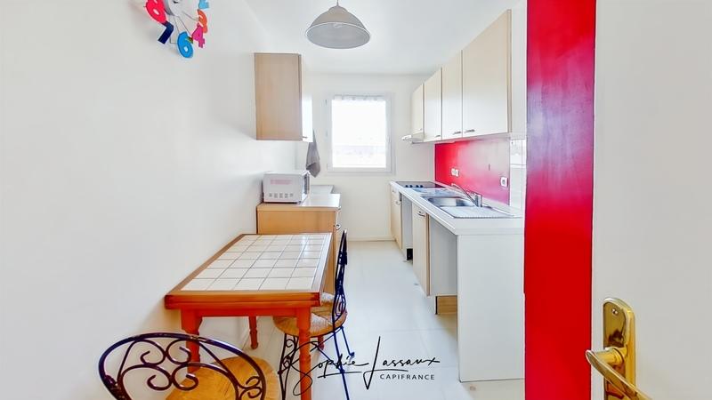 Appartement - 65 m² - 3 pièces