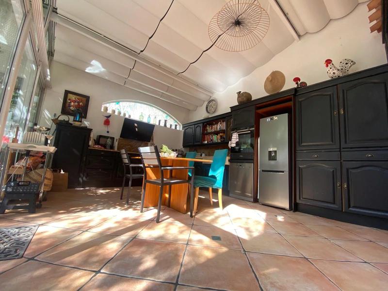 Appartement - 164 m² - 3 pièces