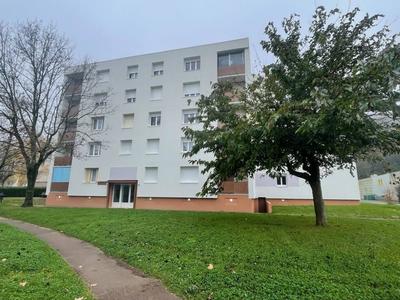 Appartement - 77 m² - 4 pièces