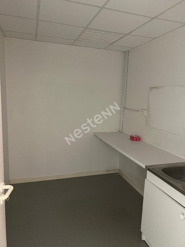 Local commercial - 116 m²