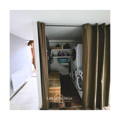 Maison - 221 m² - 10 pièces