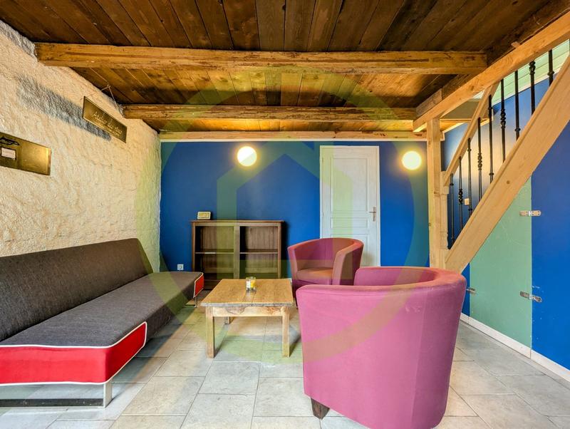 Maison - 131 m² - 8 pièces