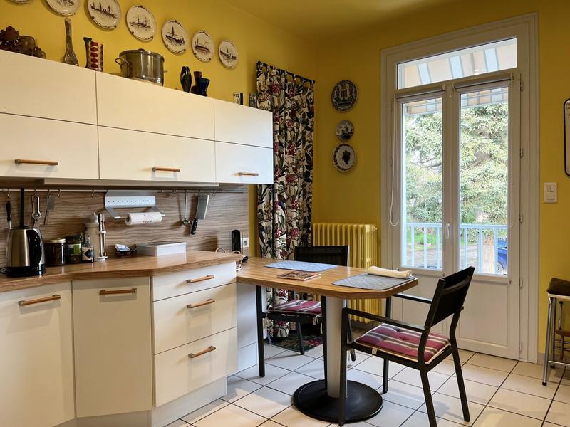 Maison - 196 m² - 6 pièces