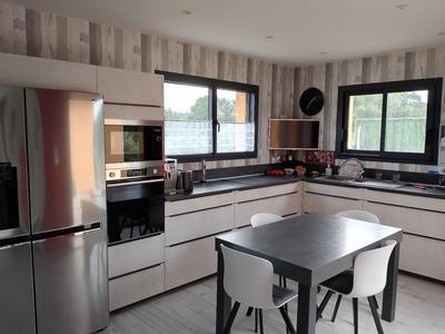 Maison - 88 m² - 3 pièces