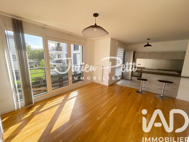 Appartement - 89 m² - 5 pièces