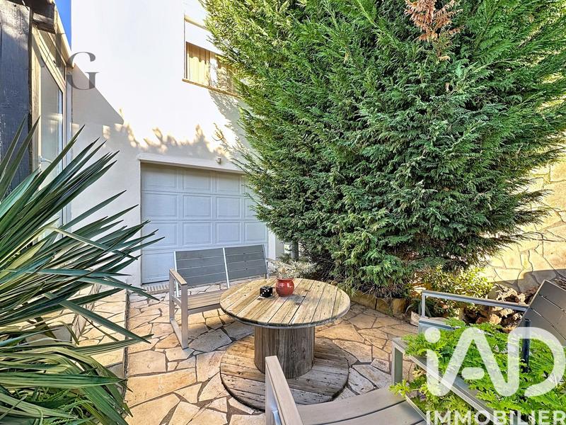 Maison - 80 m² - 4 pièces