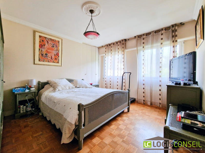 Maison - 142 m² - 6 pièces