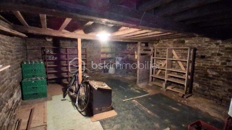 Maison en pierre - 102 m² - 6 pièces