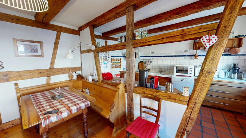 Maison - 243 m² - 6 pièces