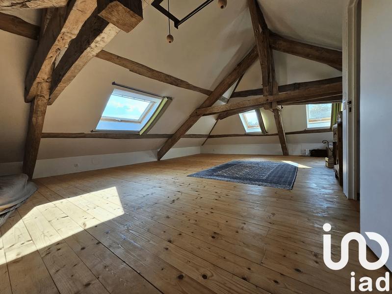 Maison - 198 m² - 6 pièces