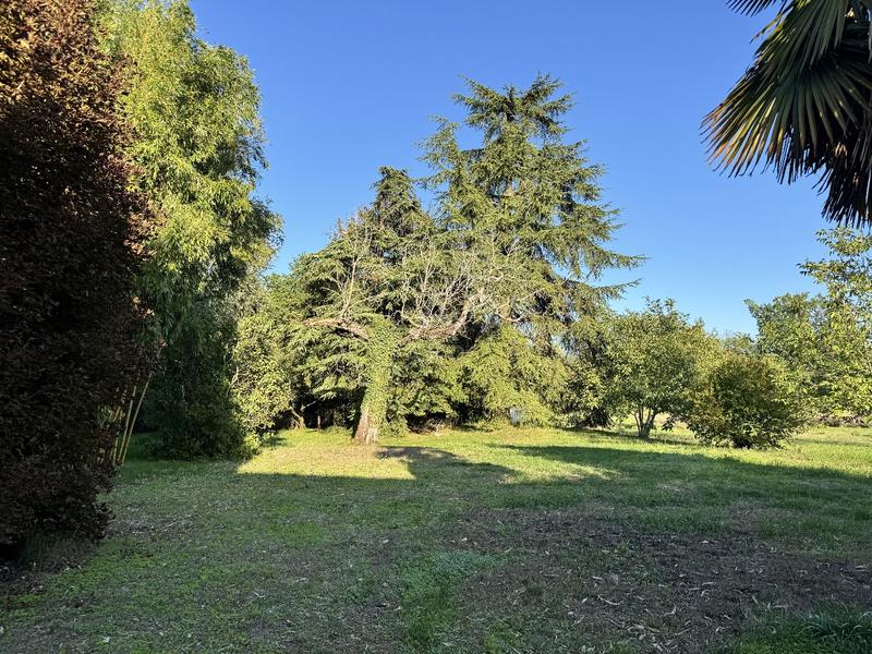 Maison - 190 m² - 8 pièces