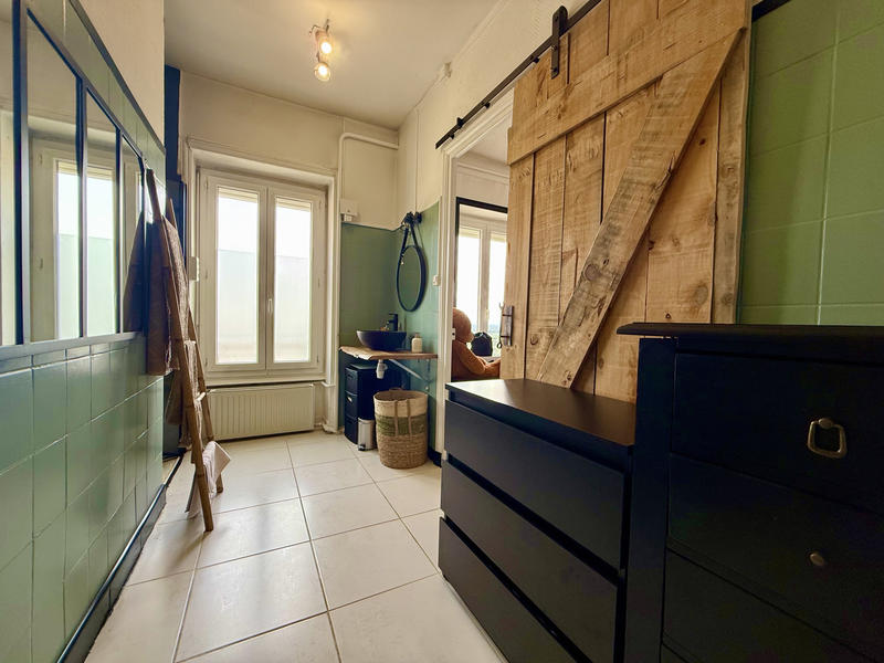 Maison - 93 m² - 4 pièces