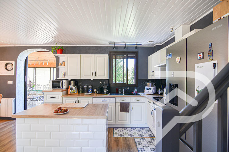 Maison - 162 m² - 7 pièces