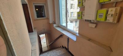 Immeuble - 122 m² - 7 pièces