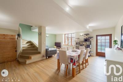 Maison - 147 m² - 5 pièces