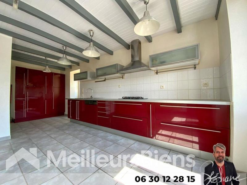 Maison - 190 m² - 6 pièces