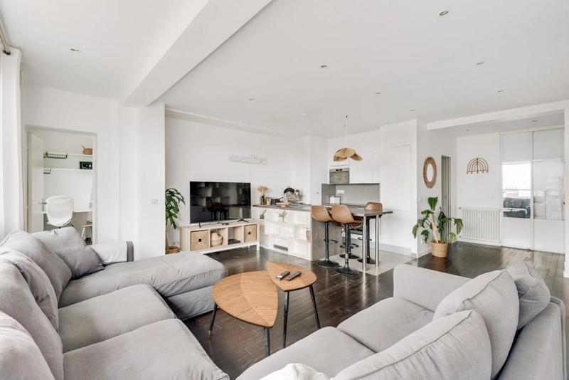 Appartement - 96 m² - 5 pièces