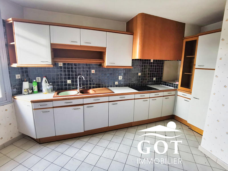 Maison de ville - 276 m² - 8 pièces