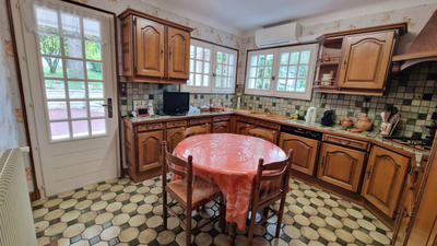 Maison - 146 m² - 8 pièces