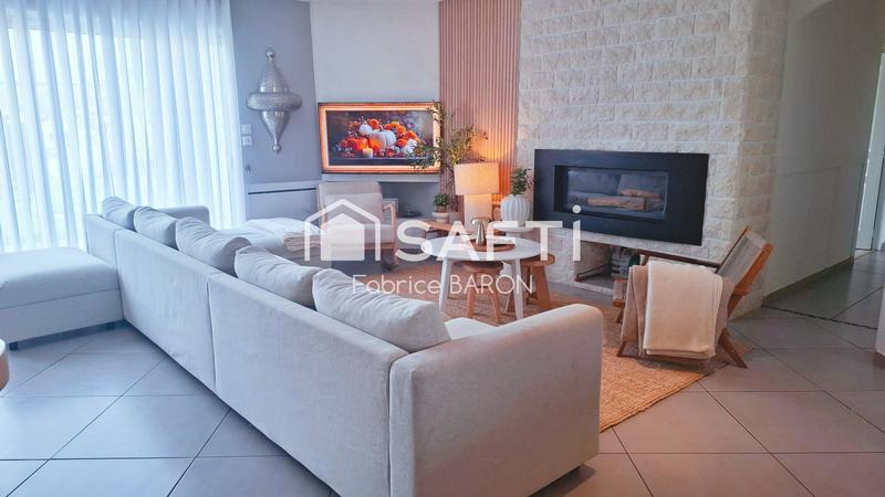 Maison - 140 m² - 6 pièces