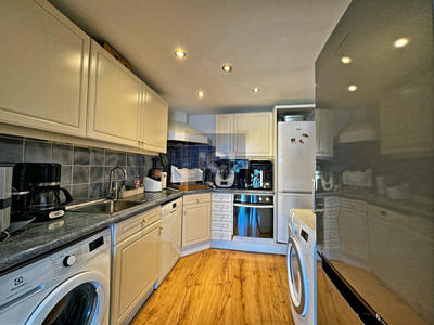 Appartement - 57 m² - 2 pièces