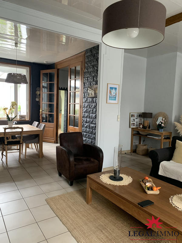 Maison - 160 m² - 7 pièces