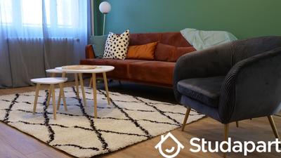 Chambre - 11 m² - 1 pièce