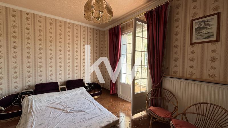 Maison - 162 m² - 5 pièces