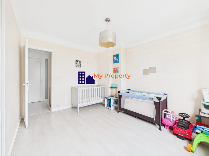 Maison - 87 m² - 4 pièces