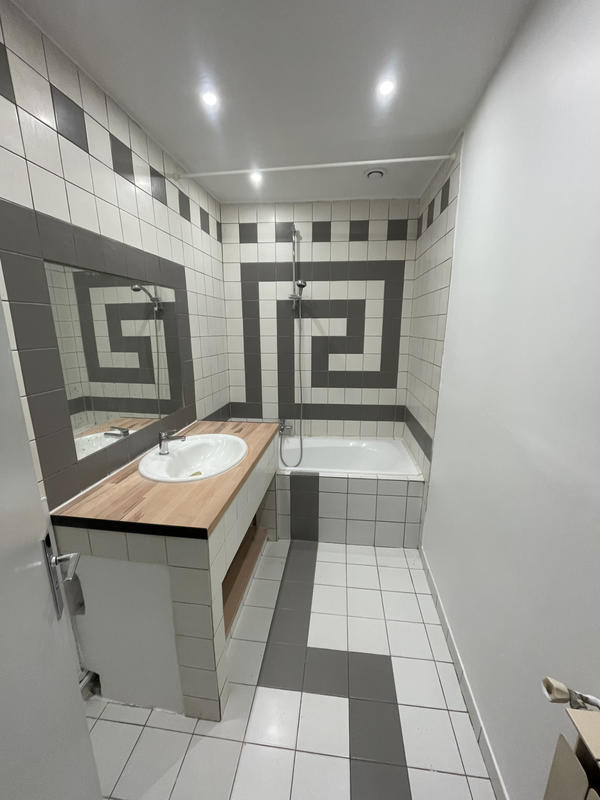 Duplex - 92 m² - 4 pièces