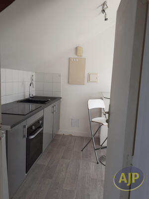 Appartement - 16 m² - 2 pièces