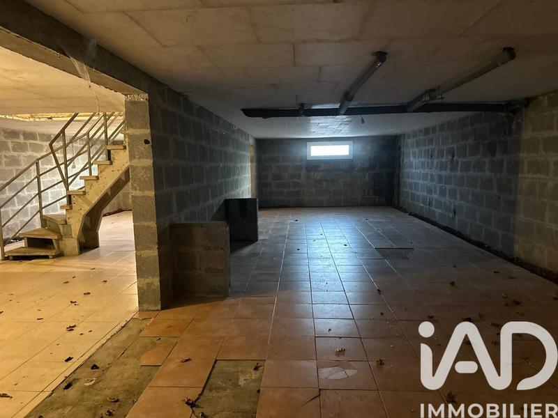 Maison - 97 m² - 5 pièces