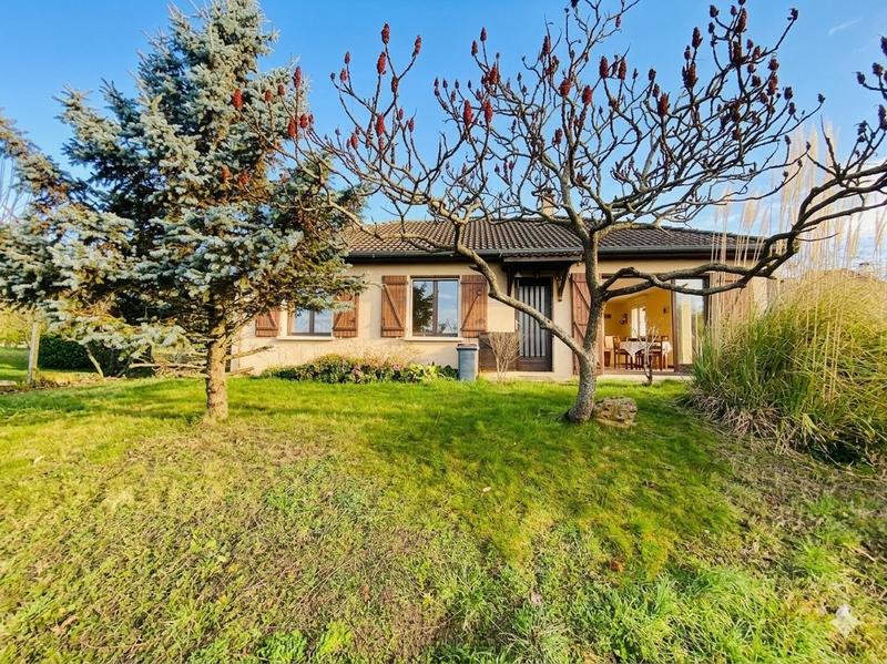 Maison - 93 m² - 5 pièces