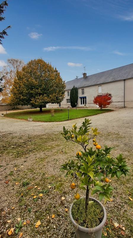 Maison - 223 m² - 9 pièces