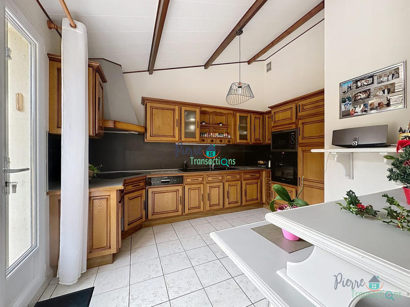 Maison - 123 m² - 6 pièces