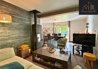 Maison - 110 m² - 5 pièces