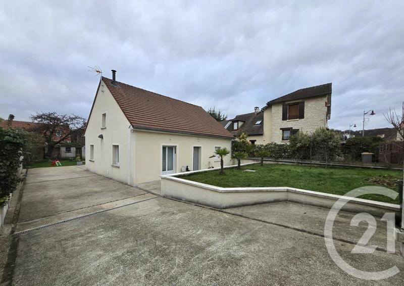 Maison - 118 m² - 6 pièces